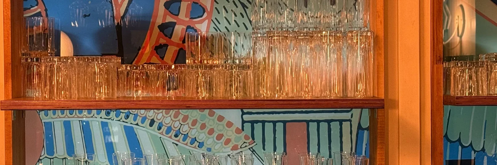 Interior mina yaney